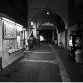 Những nhà ga nhuốm màu sắc kinh dị tại Nhật